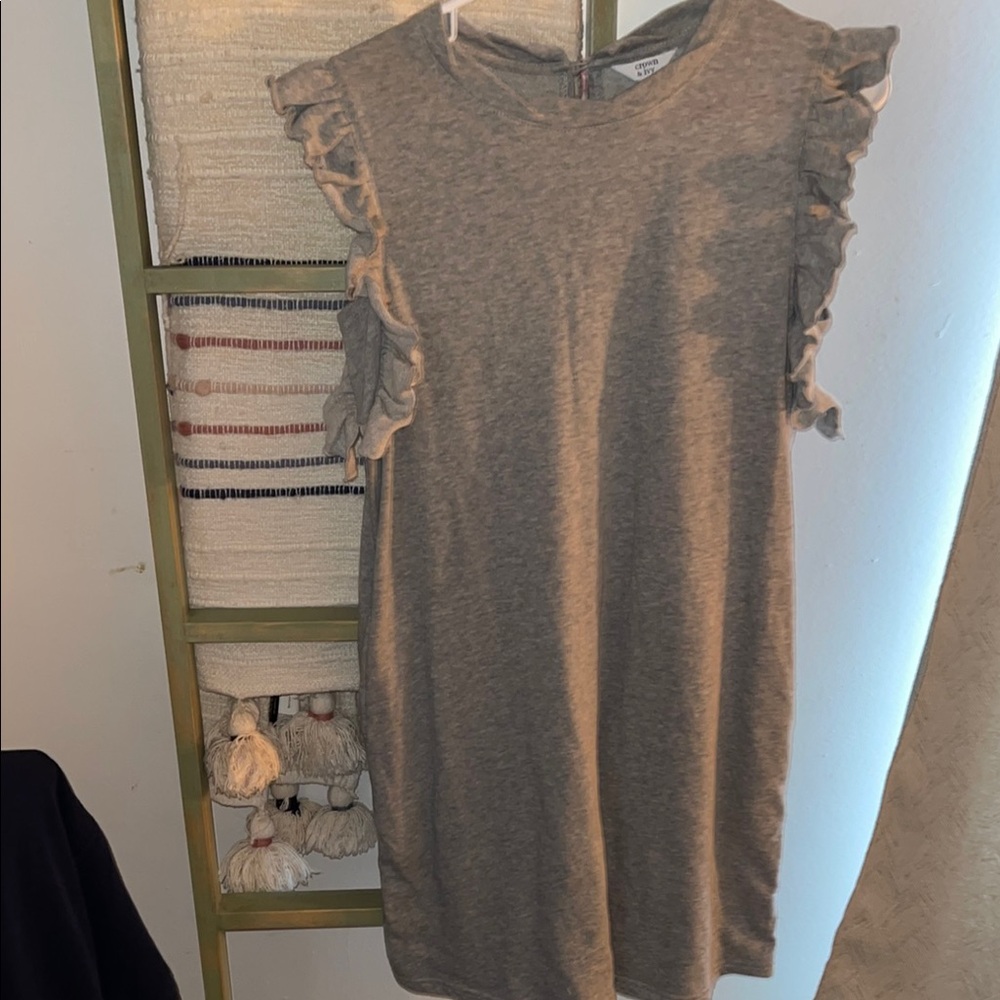 Crown & Ivy gray Dress with Ruffle Sleeves